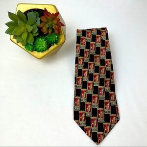 Metropolitan Museum of Art Silk Tie